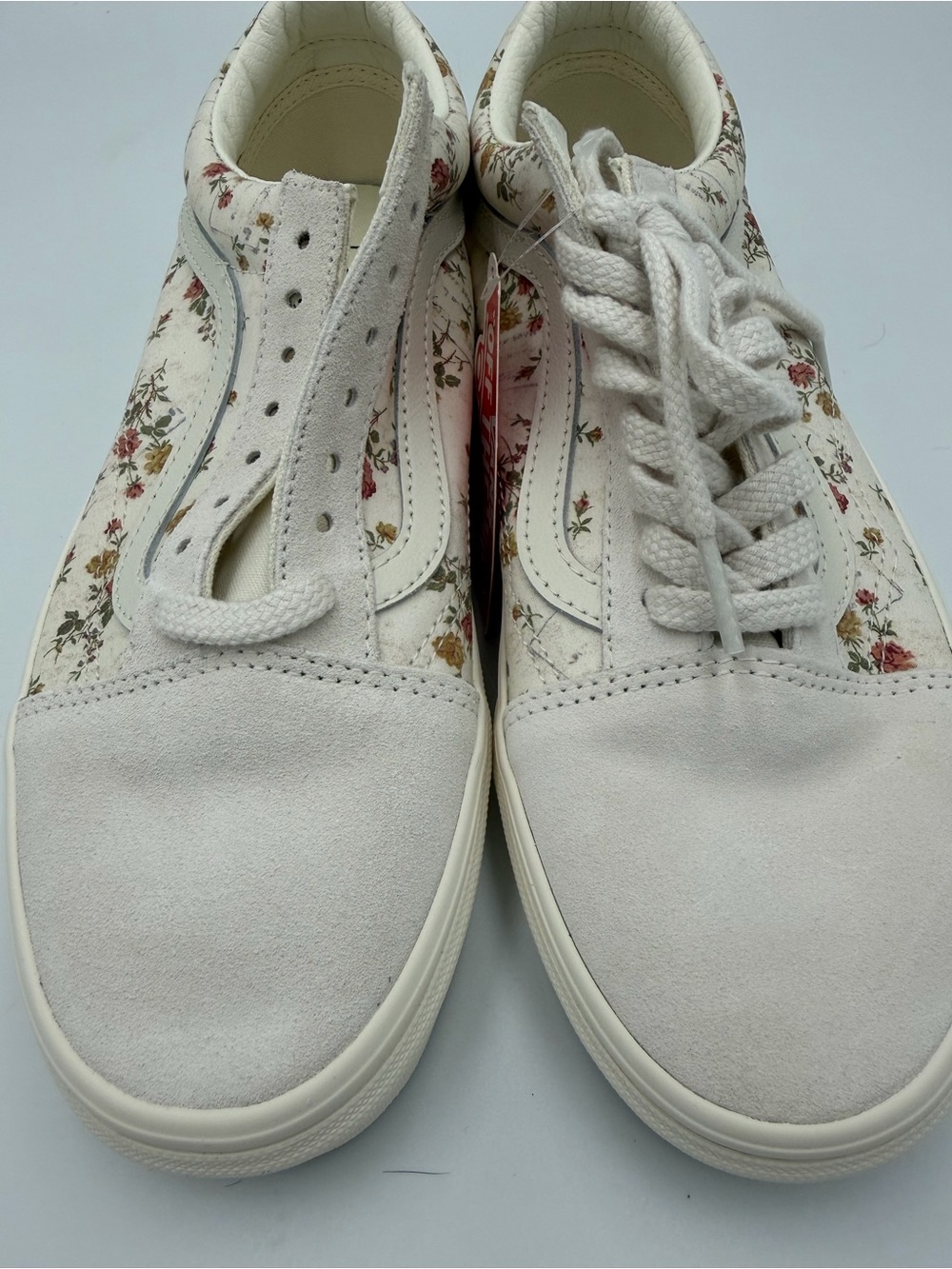 Van’s Cream Floral Low-Top Women's Sneakers - Picture 2 of 7